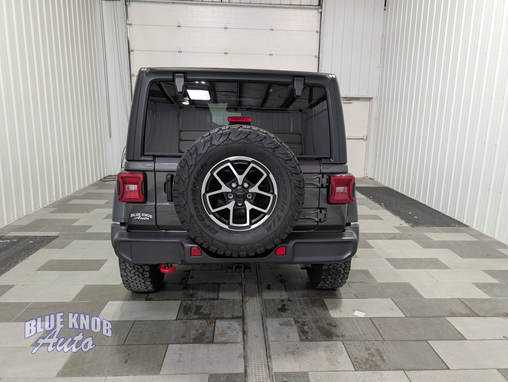 Used 2025 Jeep Wrangler Rubicon SUV