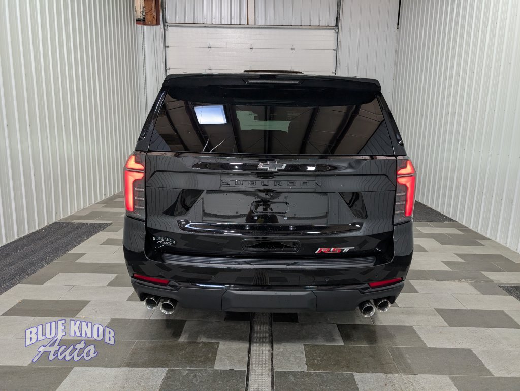 Used 2025 Chevrolet Suburban RST SUV