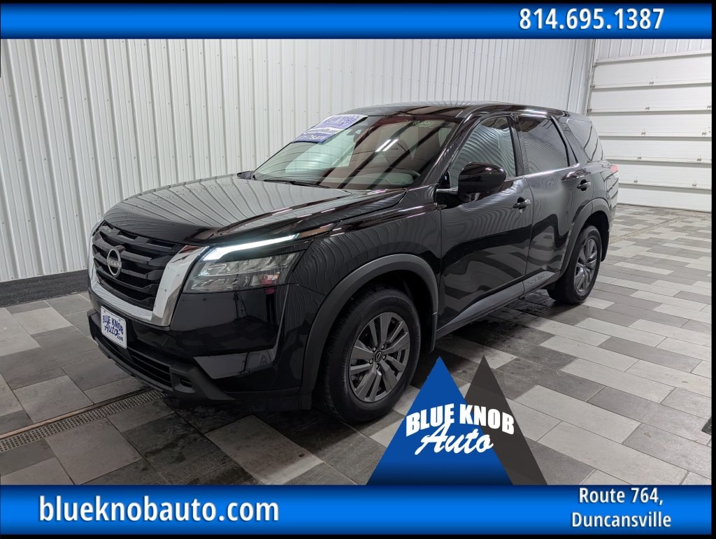Used 2025 Nissan Pathfinder S SUV