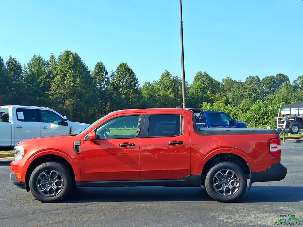 Used 2022 Ford Maverick XLT FWD SuperCrew Crew Cab Pickup