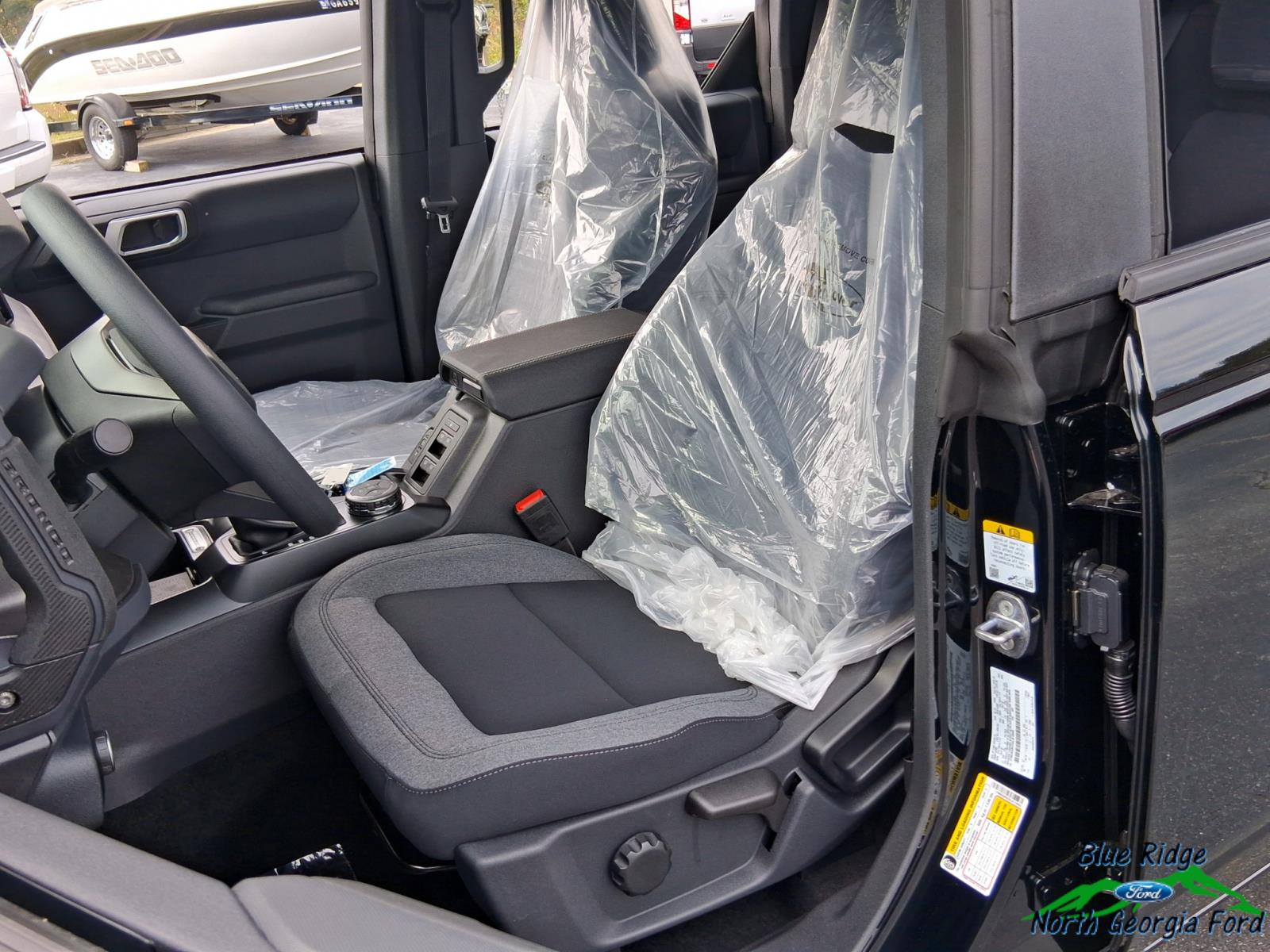 2025 Ford Bronco 4-Door Base - Photo 11