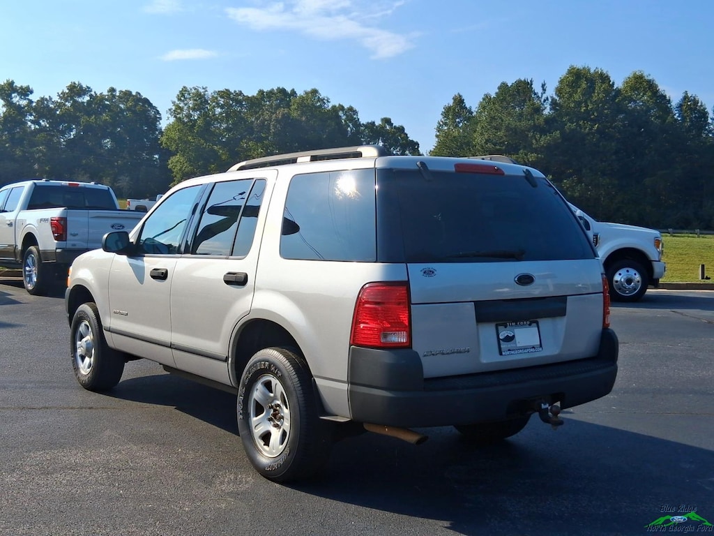 Used 2004 Ford Explorer 114 WB 4.0L XLS Sport Utility