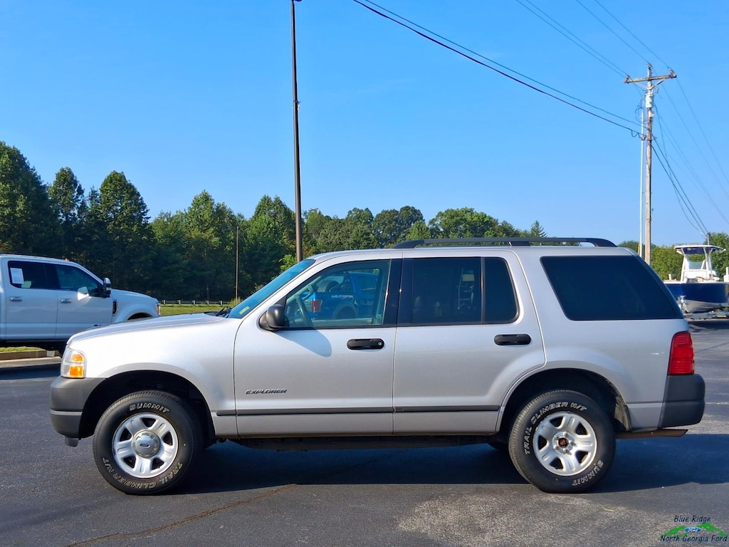Used 2004 Ford Explorer 114 WB 4.0L XLS Sport Utility