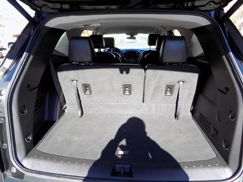 2021 Chevrolet Traverse 3LT - Photo 14