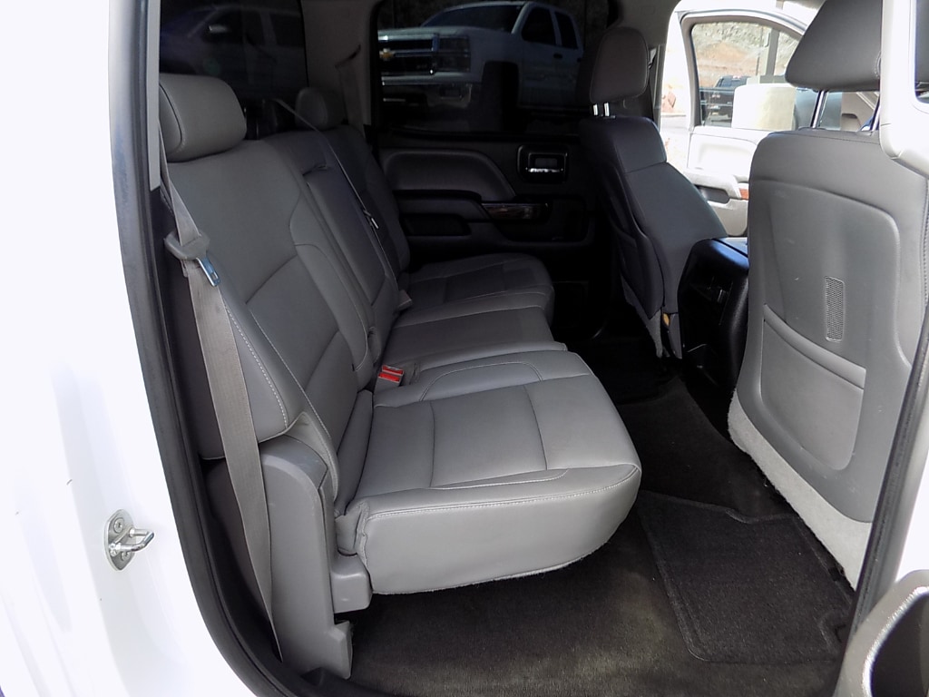 2015 GMC Sierra 2500HD SLT - Photo 16