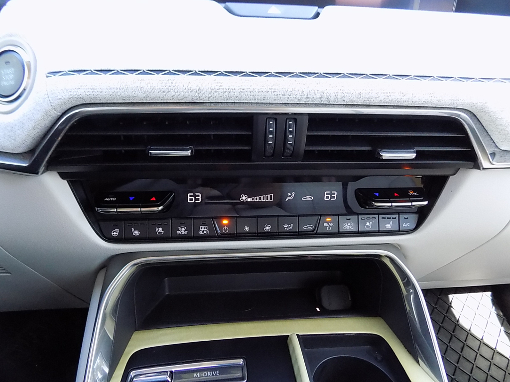 2025 Mazda CX-90 Premium Plus Package - Photo 29