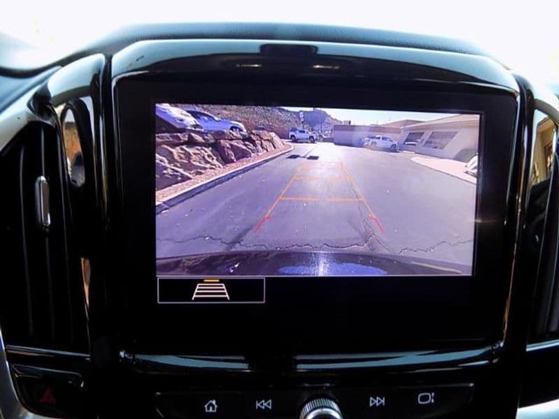 2021 Chevrolet Traverse 3LT - Photo 29