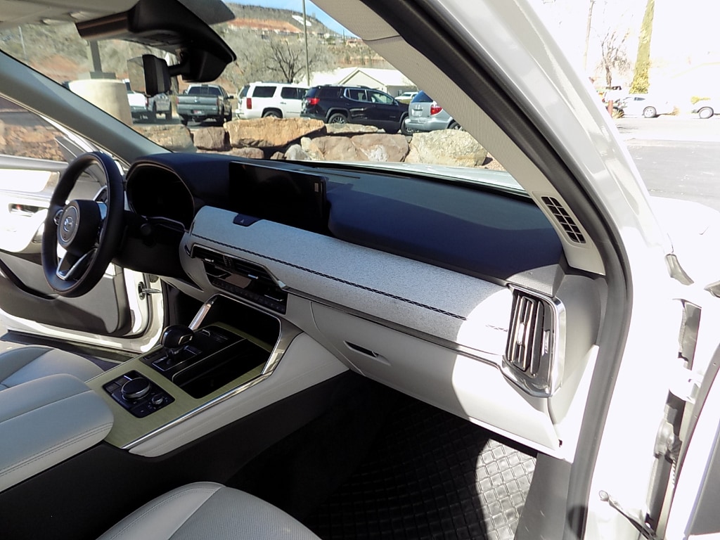 2025 Mazda CX-90 Premium Plus Package - Photo 22