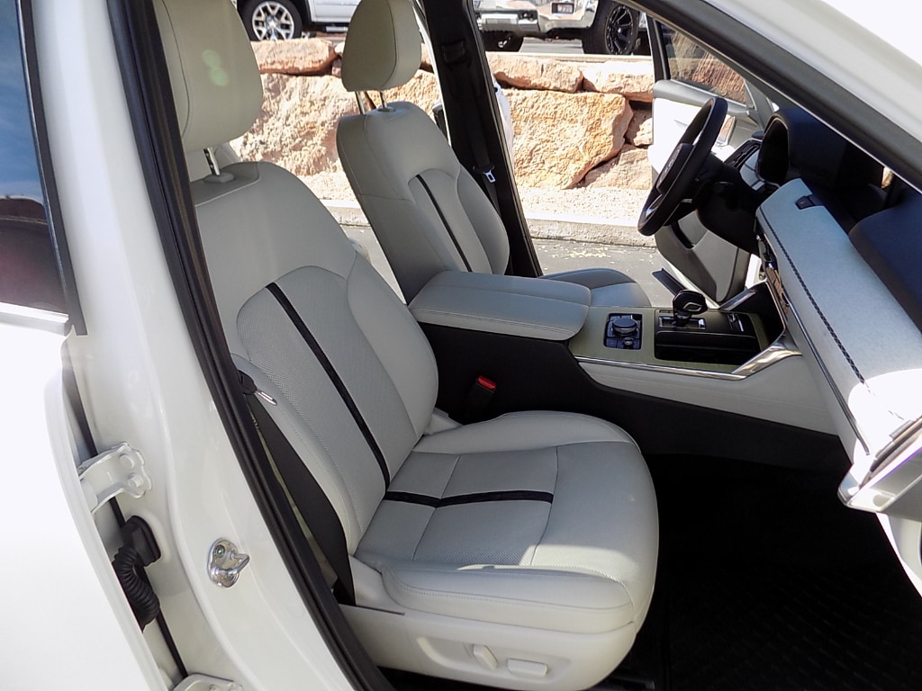 2025 Mazda CX-90 Premium Plus Package - Photo 21