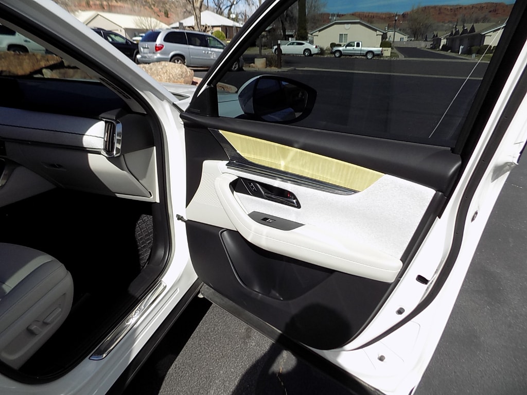 2025 Mazda CX-90 Premium Plus Package - Photo 20
