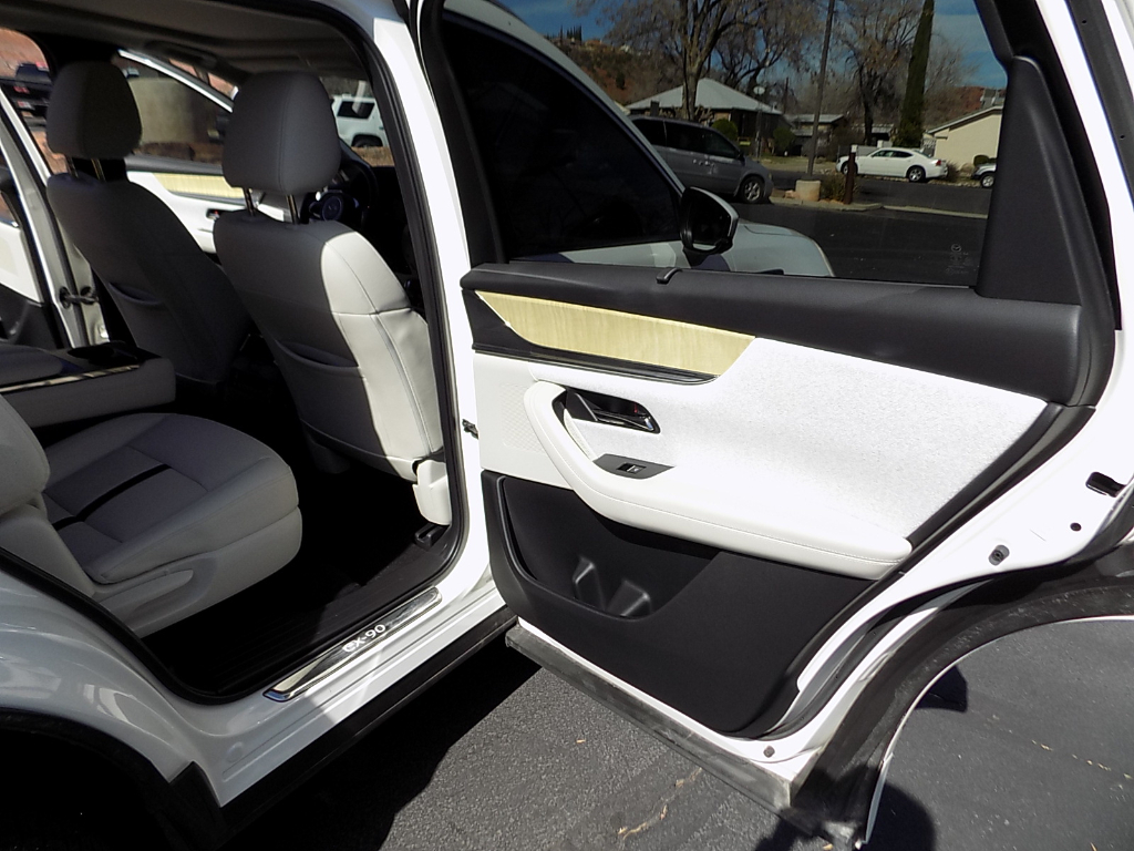 2025 Mazda CX-90 Premium Plus Package - Photo 16