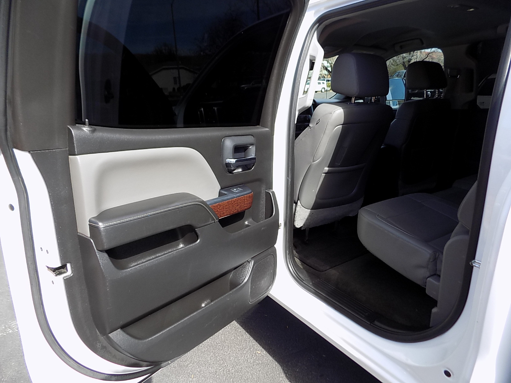 2015 GMC Sierra 2500HD SLT - Photo 13