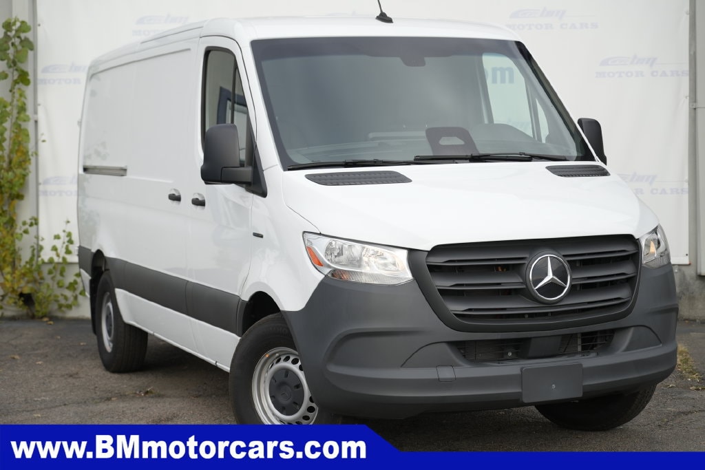 2025 Mercedes-Benz eSprinter Cargo Van Base