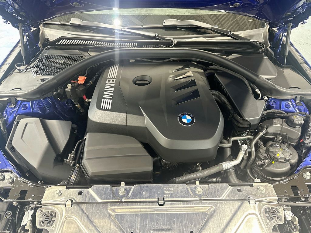 2026 BMW 3 Series 330i - Photo 31