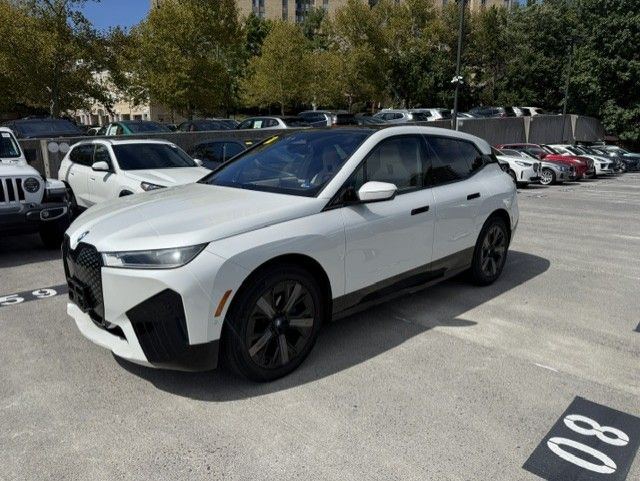 2024 BMW iX