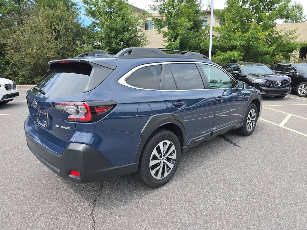 Used 2024 Subaru Outback Premium SUV
