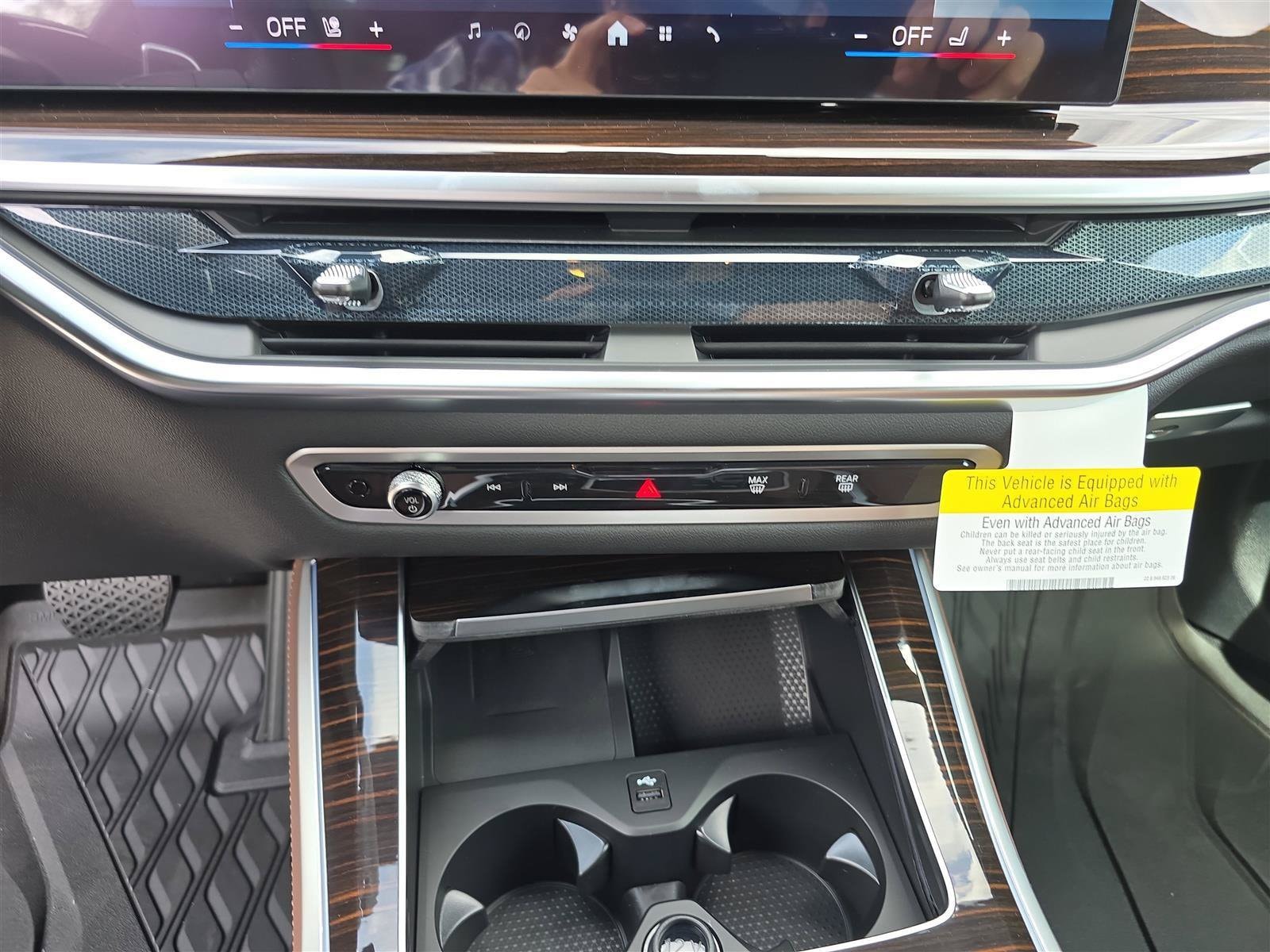 2026 BMW X5 50e - Photo 30