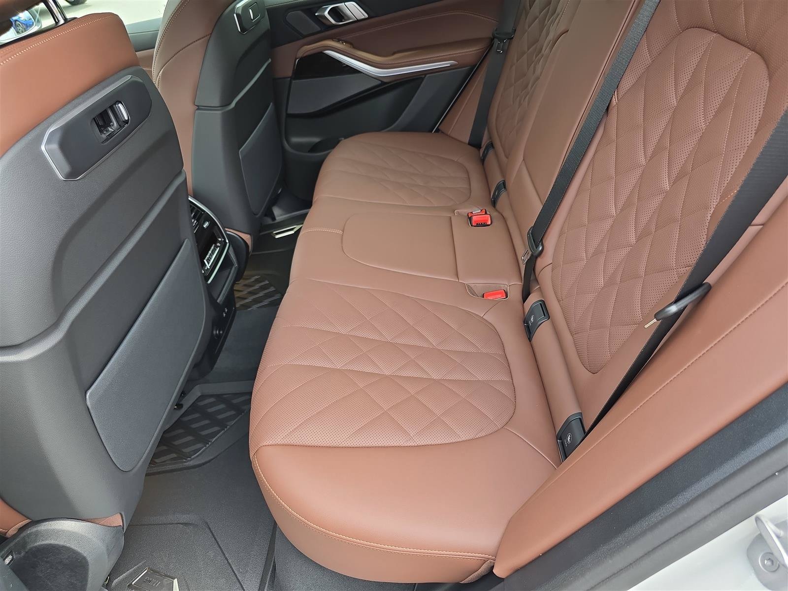 2026 BMW X5 50e - Photo 15