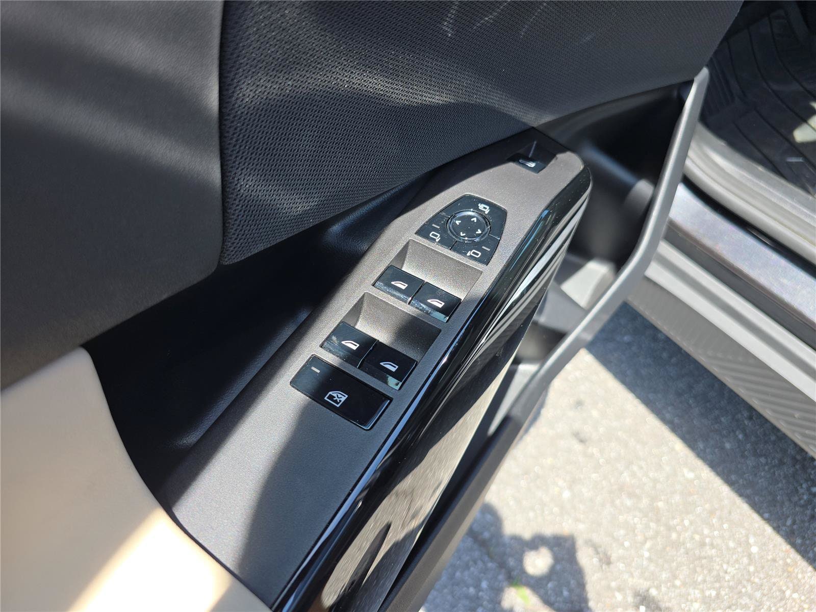 2026 BMW X3 30 - Photo 18