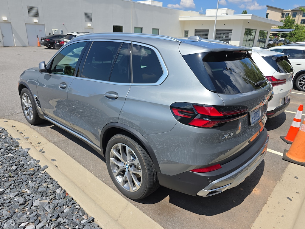 New 2026 BMW X5 SUV
