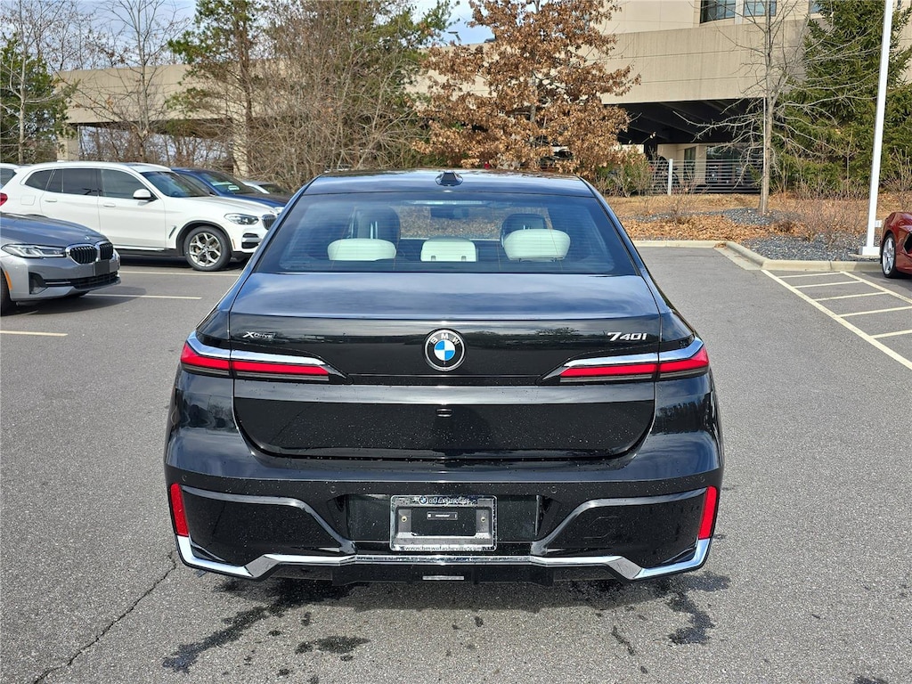 New 2026 BMW 740i Sedan