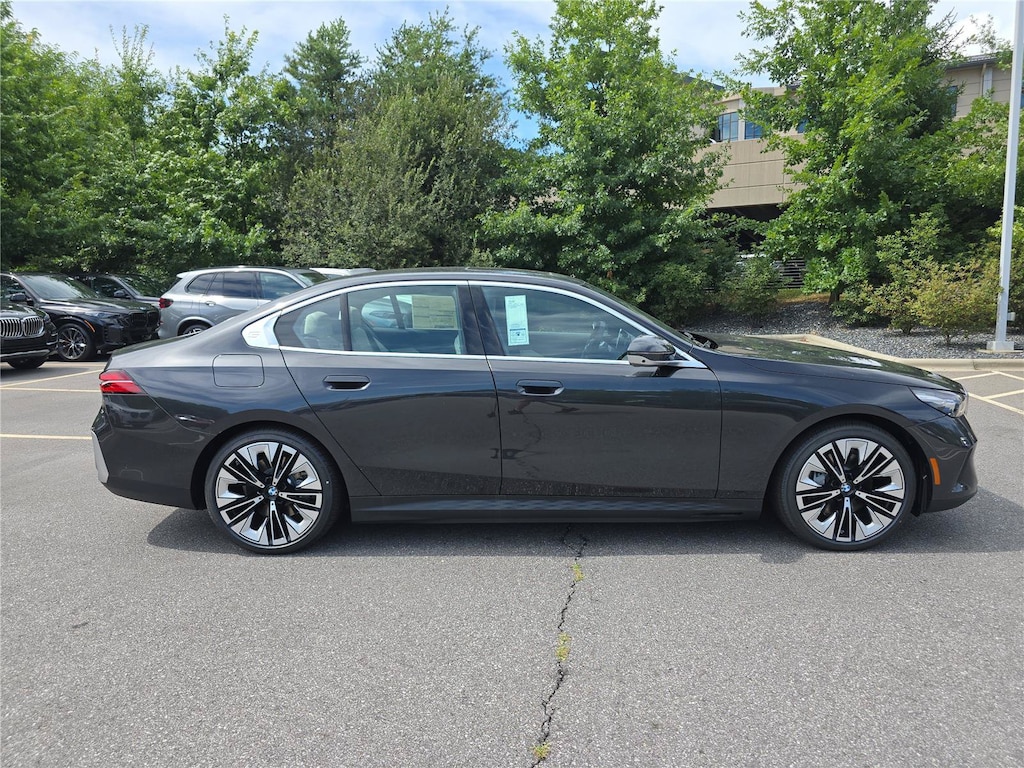 New 2027 BMW i5 Sedan