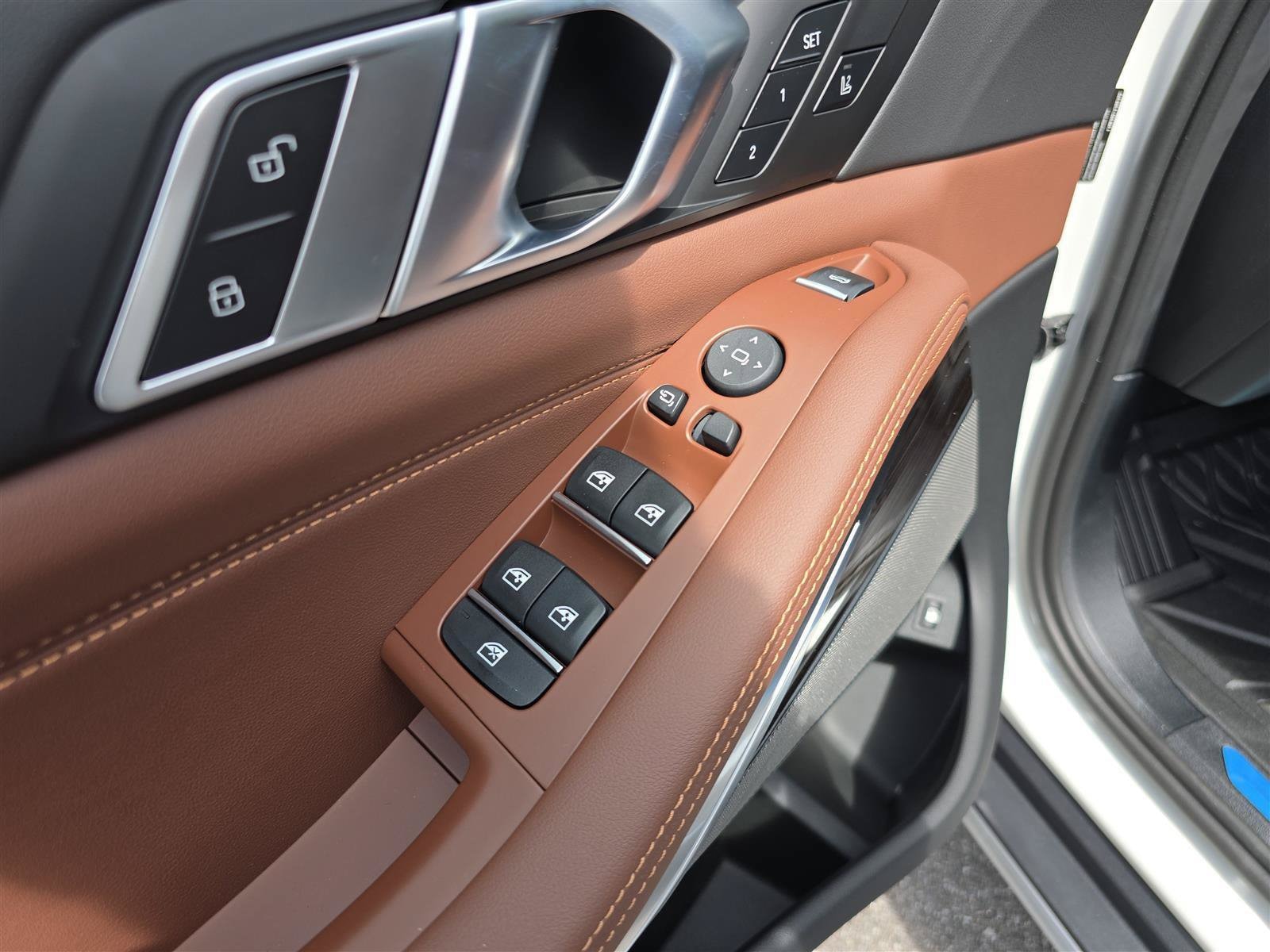 2026 BMW X5 50e - Photo 21