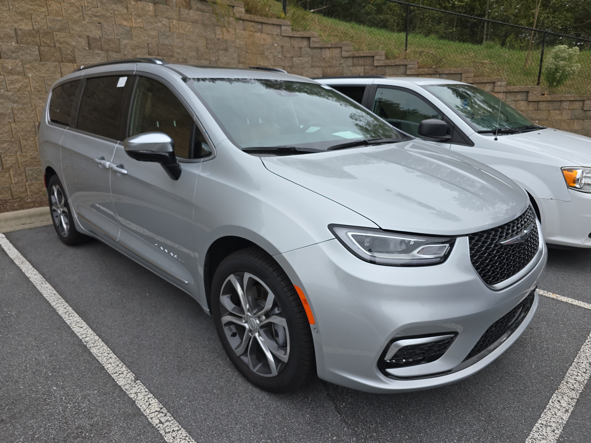 2026 Chrysler Pacifica