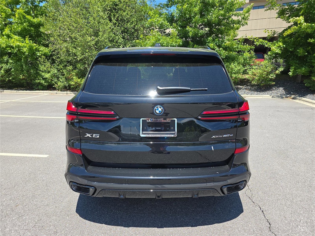 New 2026 BMW X5 PHEV SUV