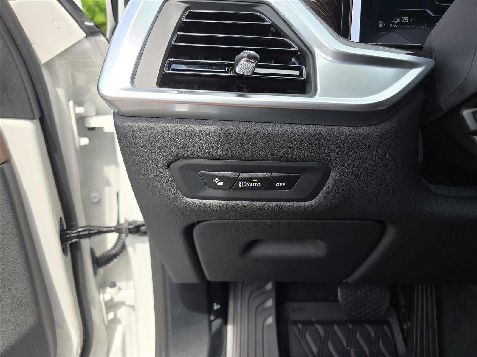 2026 BMW X5 50e - Photo 36