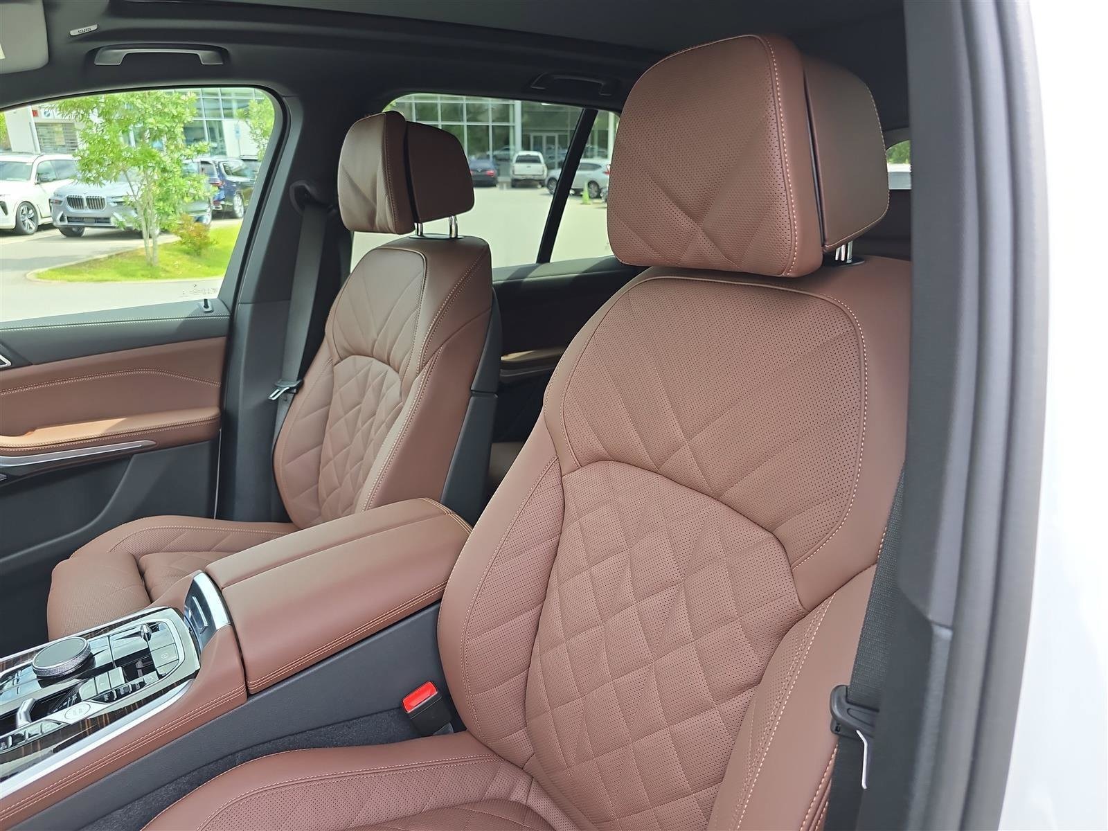 2026 BMW X5 50e - Photo 22
