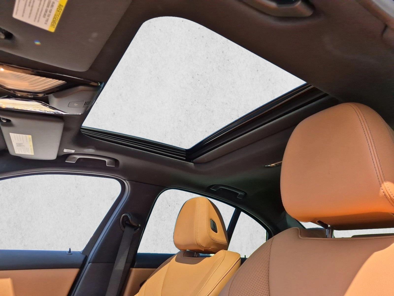 2026 BMW 3 Series 330i - Photo 16