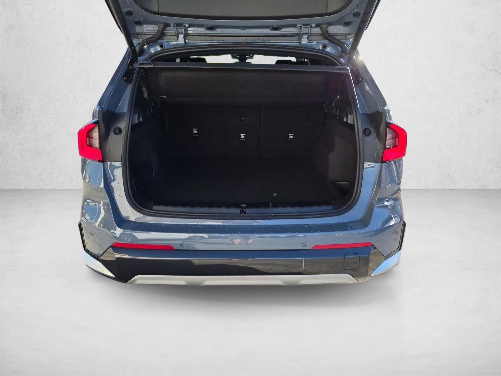 2026 BMW X1 28i - Photo 6