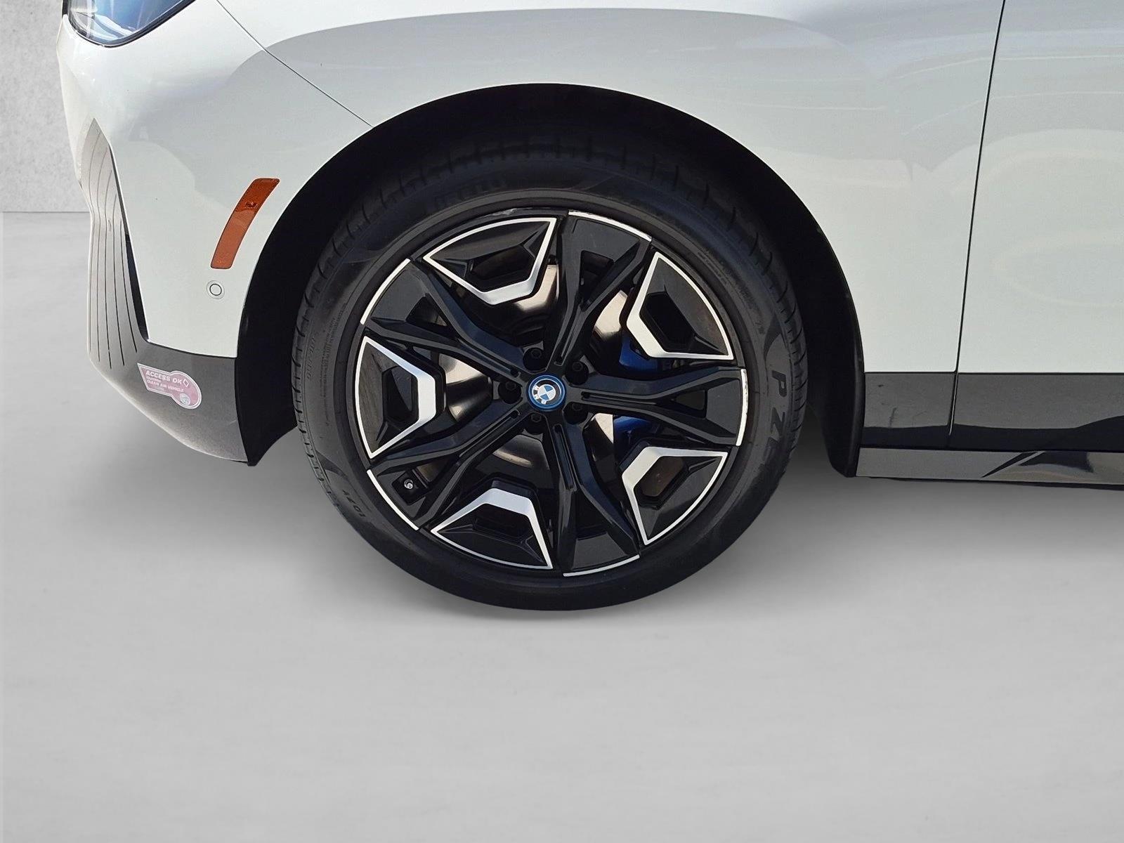 2024 BMW iX Base - Photo 22