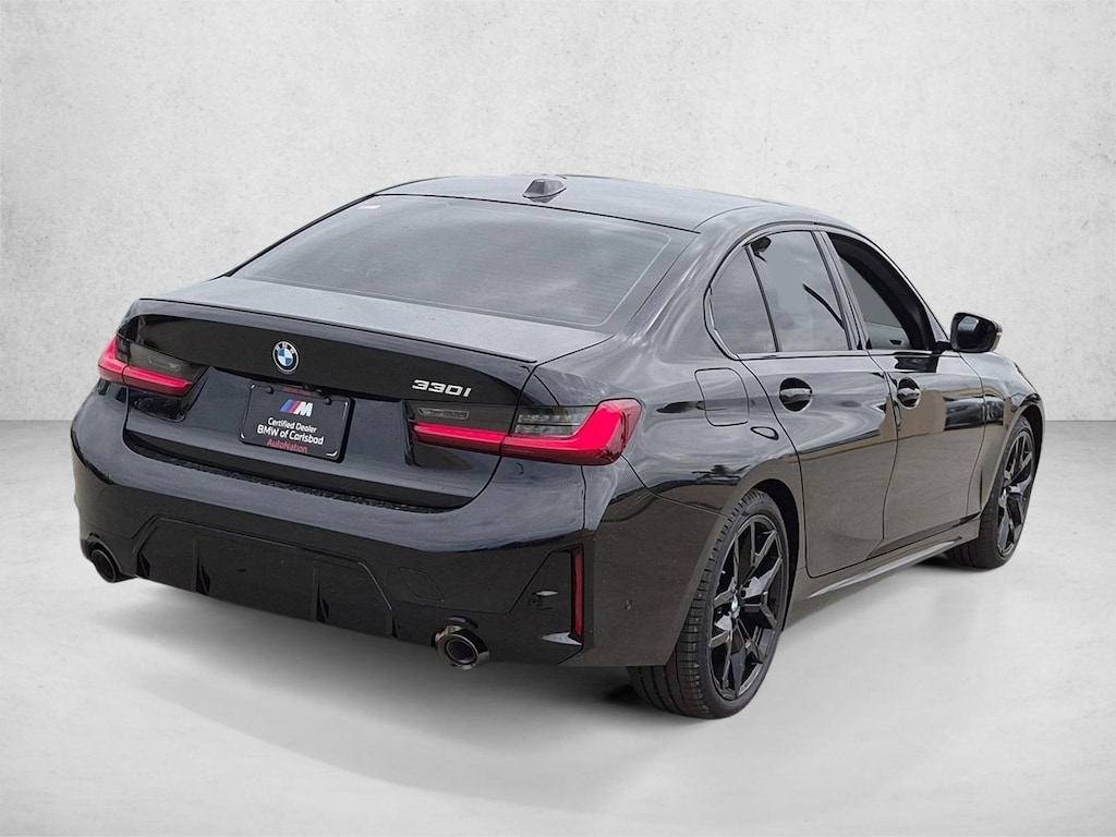 New 2026 BMW 330i Sedan