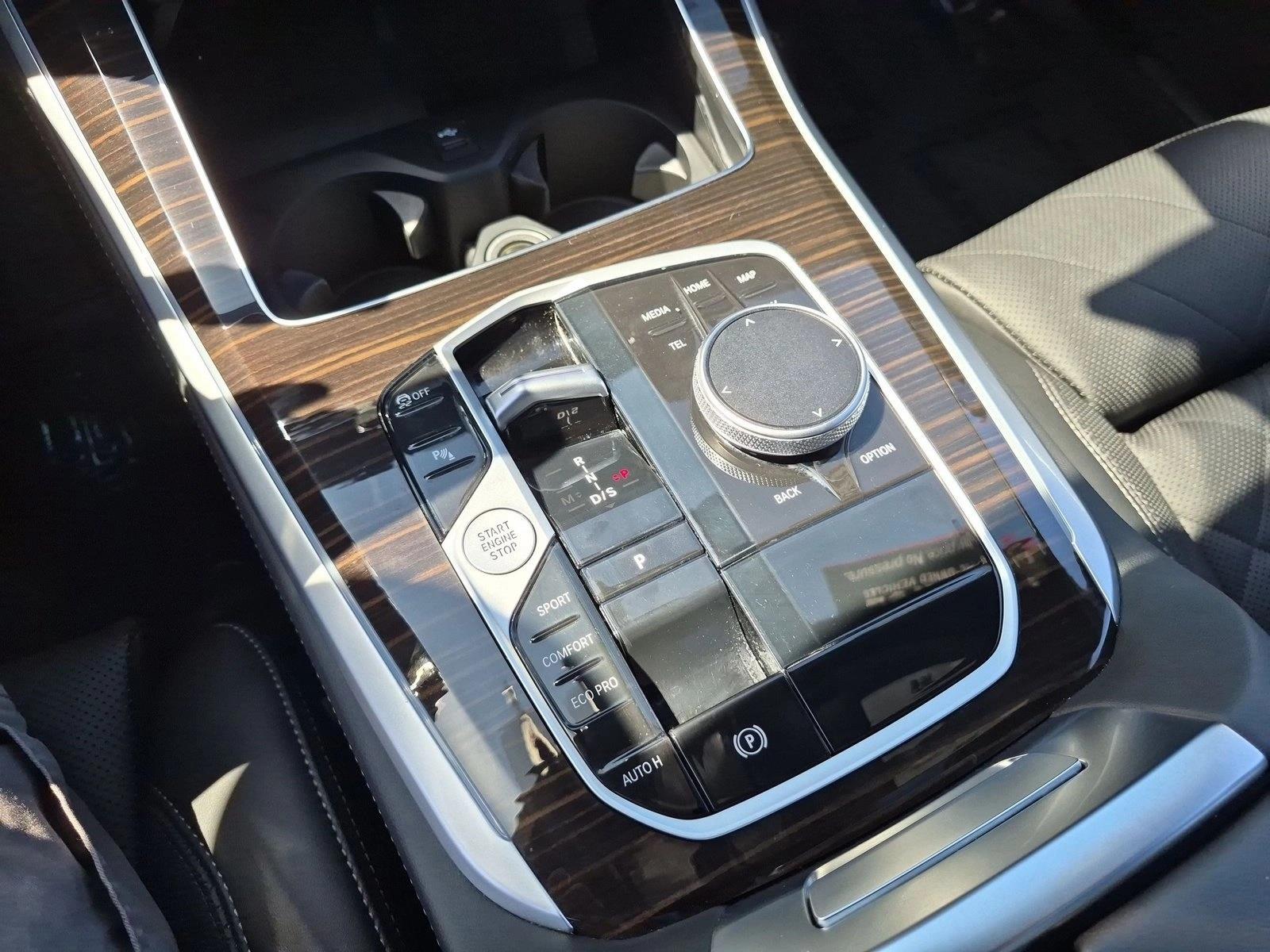 2026 BMW X5 40i - Photo 12