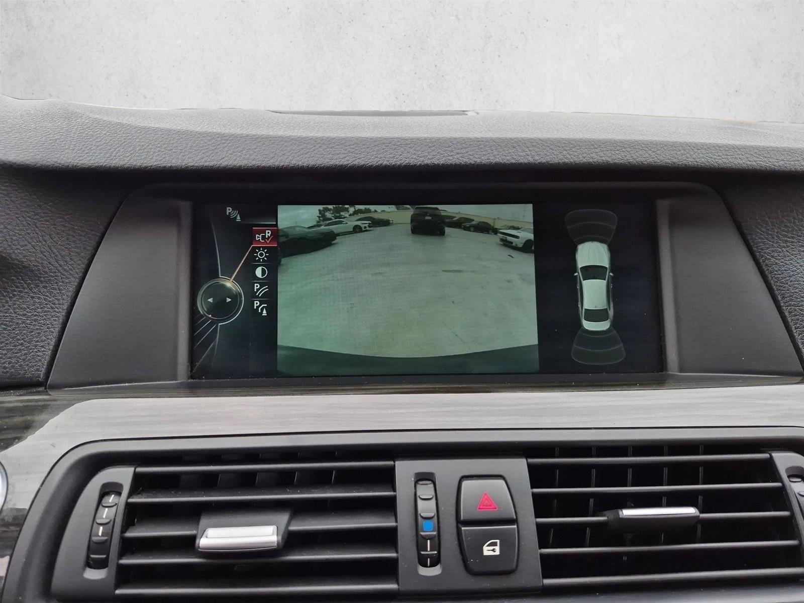 2013 BMW 5 Series 528i - Photo 11