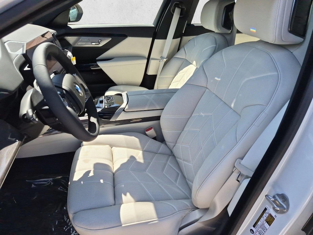 New 2027 BMW 740i Base Sedan