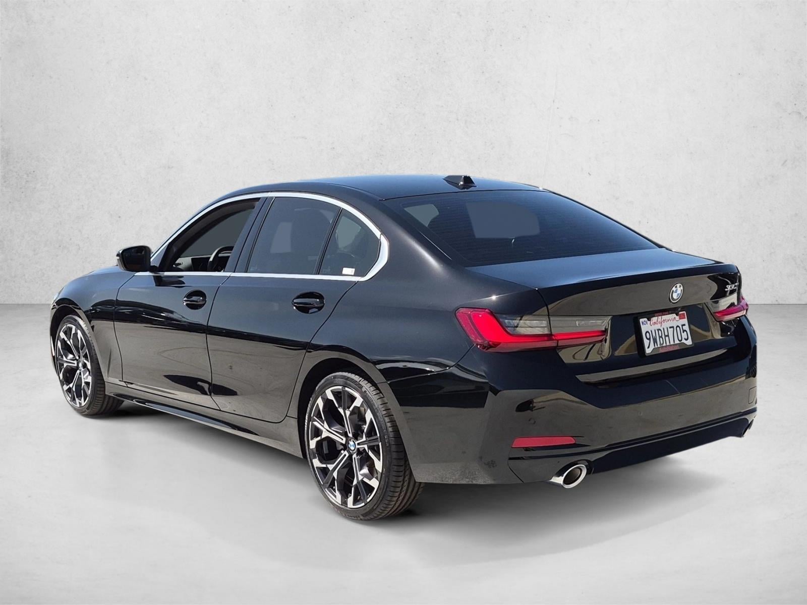 2026 BMW 3 Series 330i - Photo 8