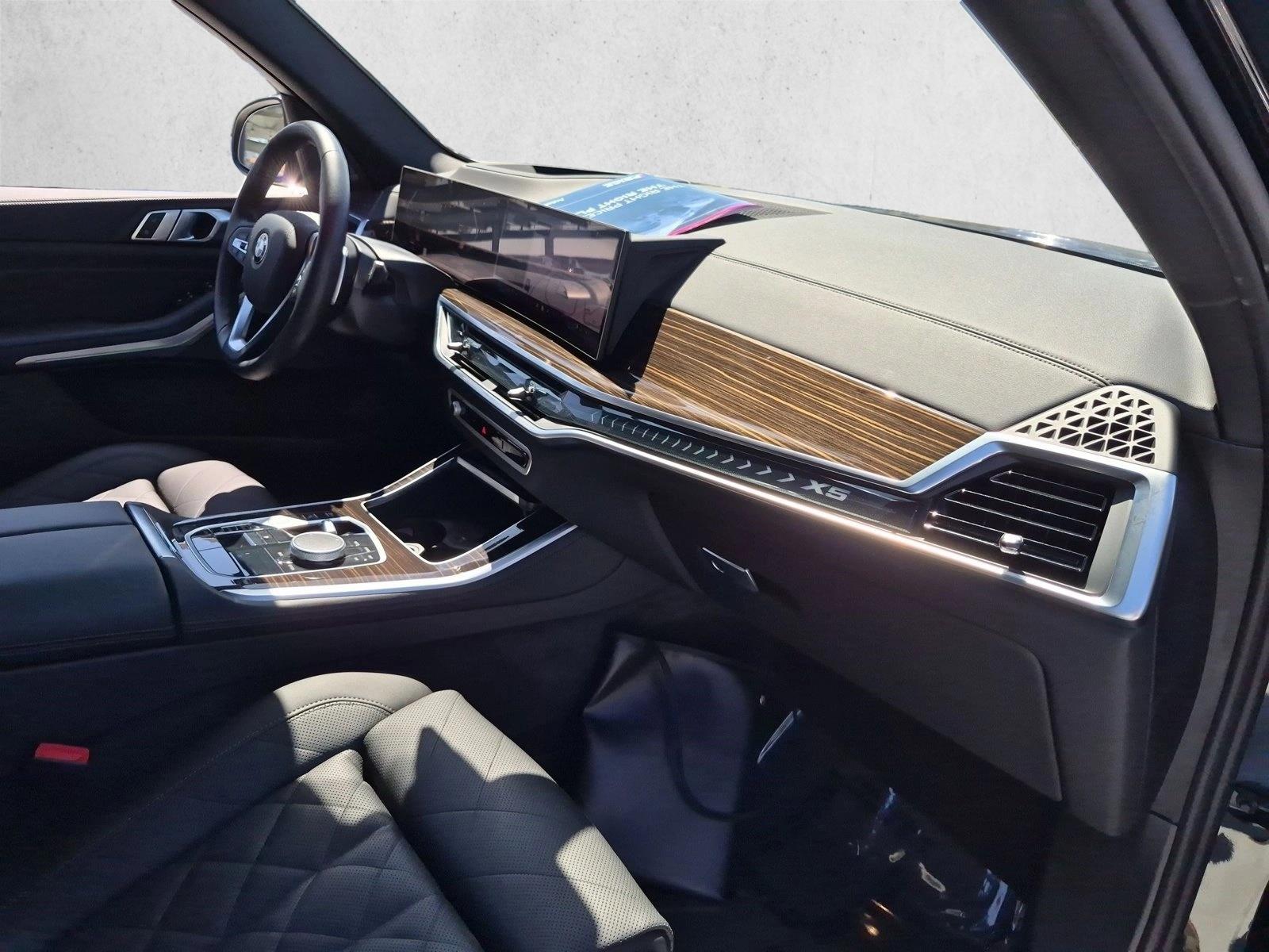 2026 BMW X5 40i - Photo 24