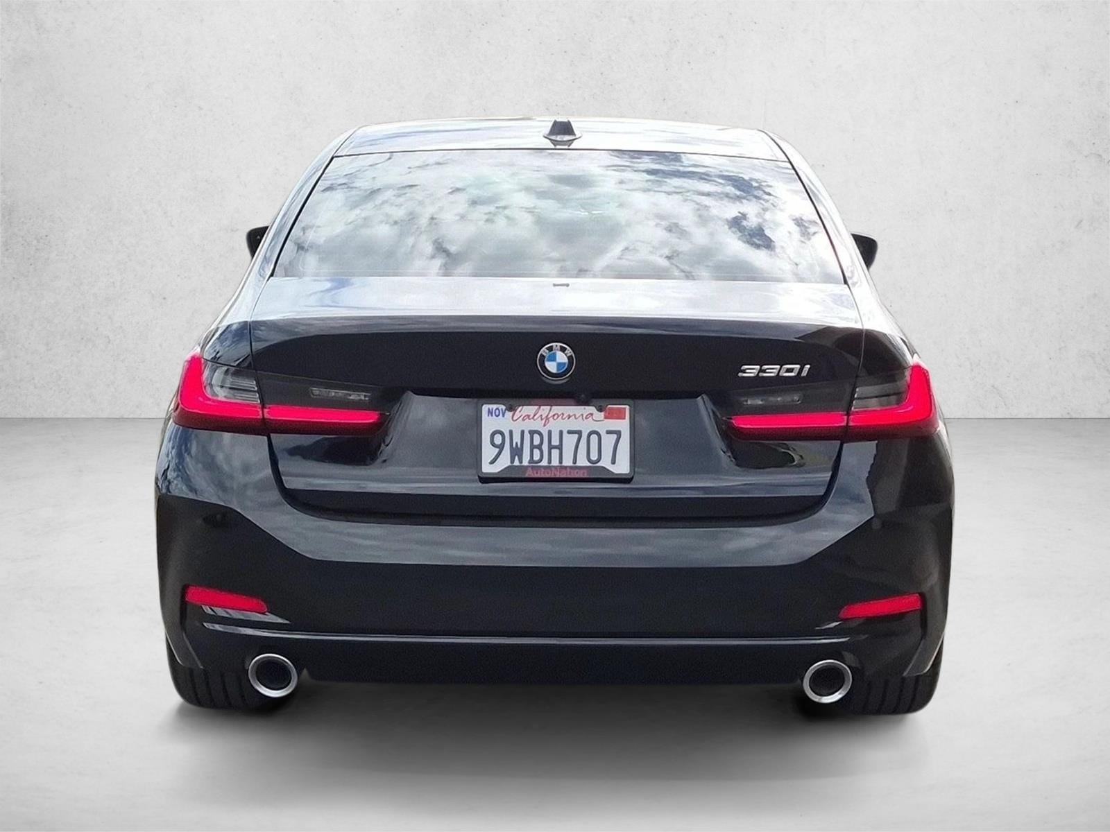2026 BMW 3 Series 330i - Photo 7
