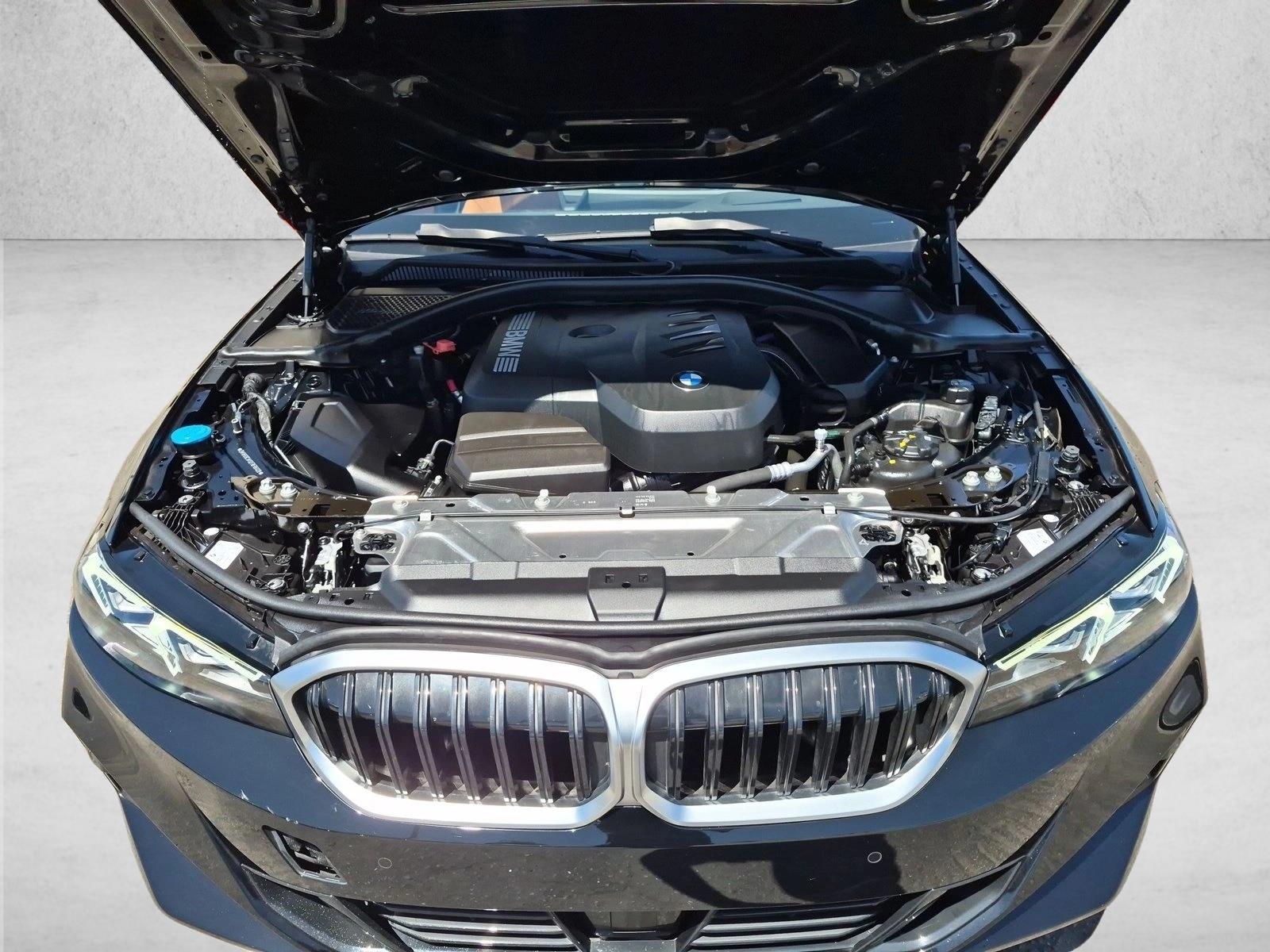 2026 BMW 3 Series 330i - Photo 23