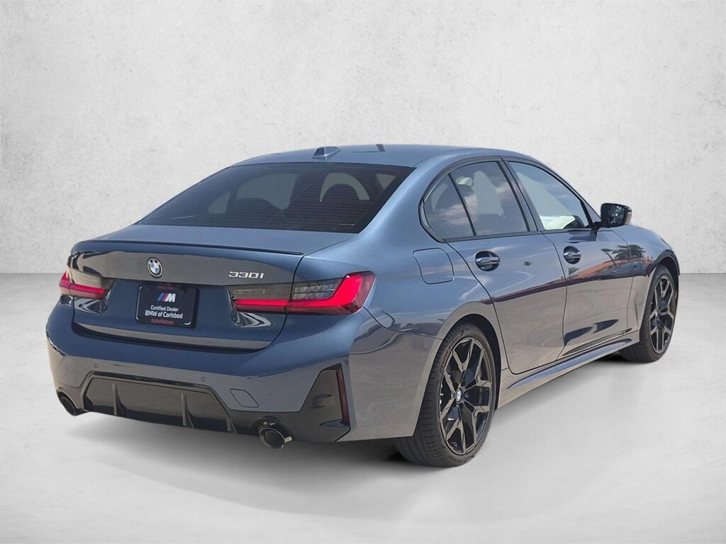 New 2026 BMW 330i Sedan