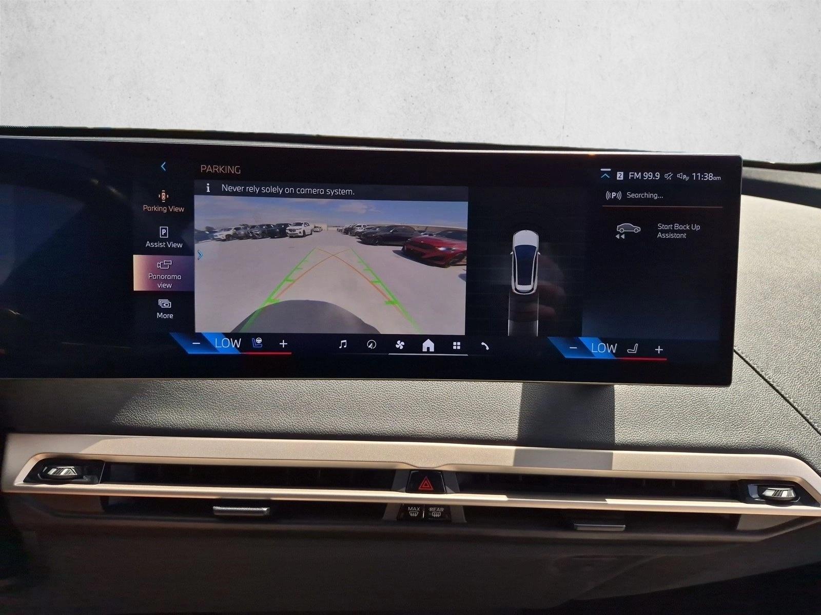 2024 BMW iX Base - Photo 13