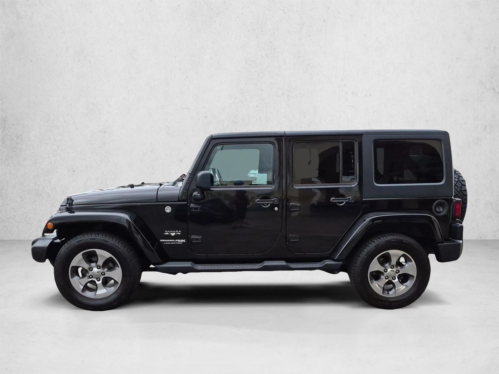 2018 Jeep Wrangler JK Unlimited Sahara - Photo 9