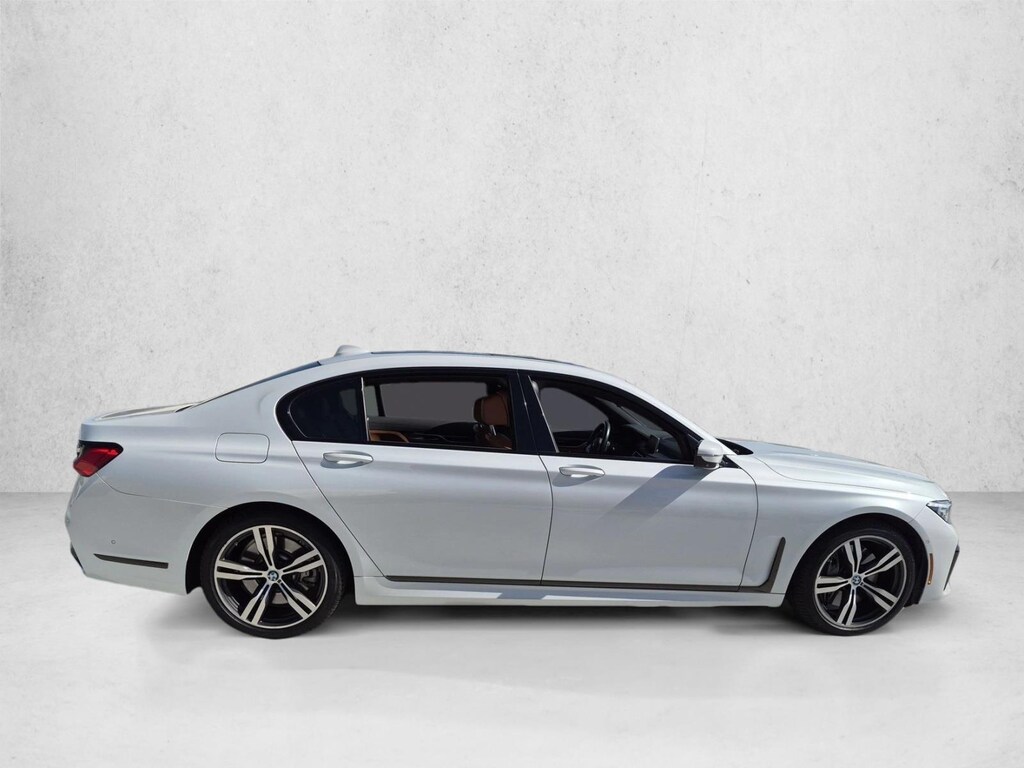 Used 2020 BMW xDrive Sedan