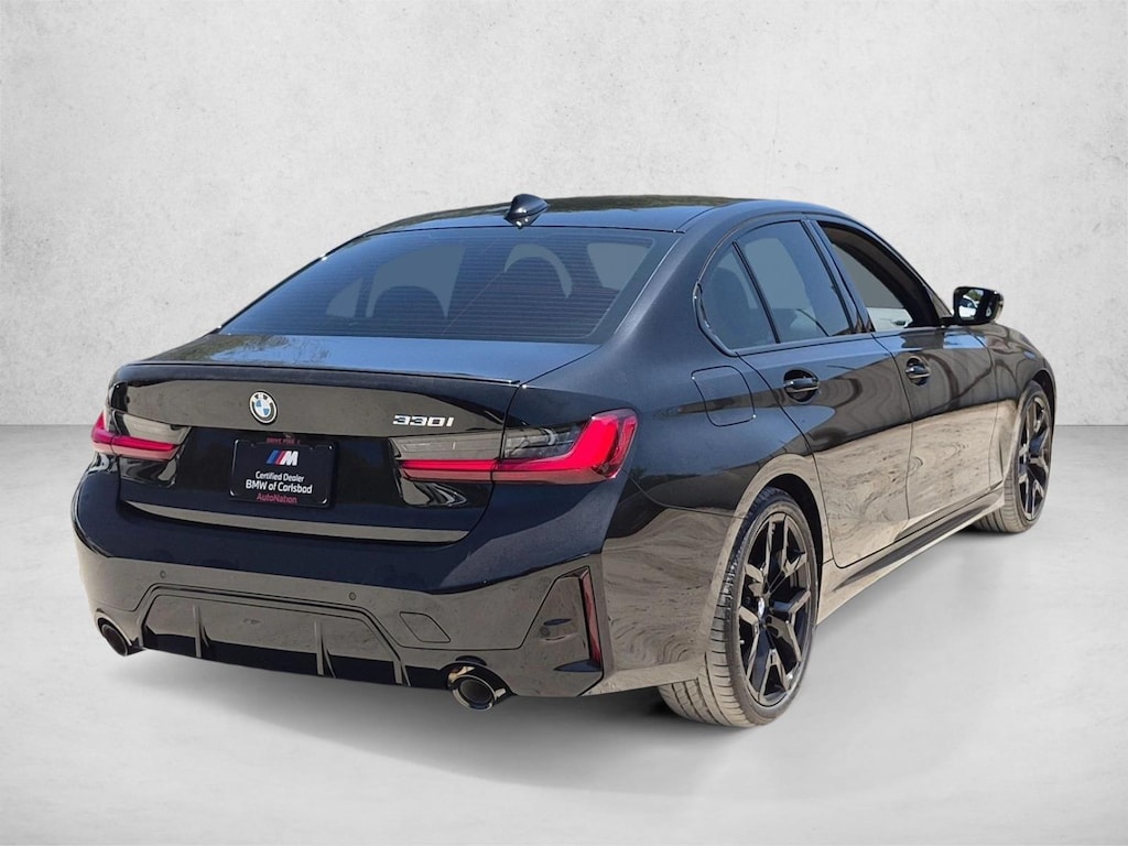 New 2026 BMW 330i Sedan