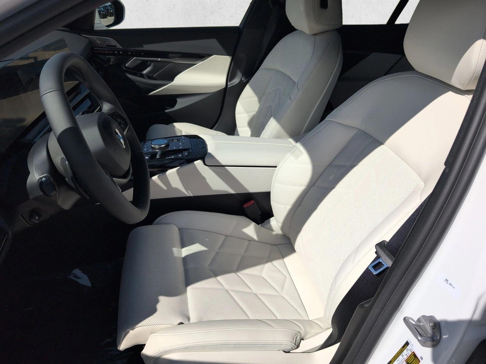 New 2026 BMW 530i Sedan