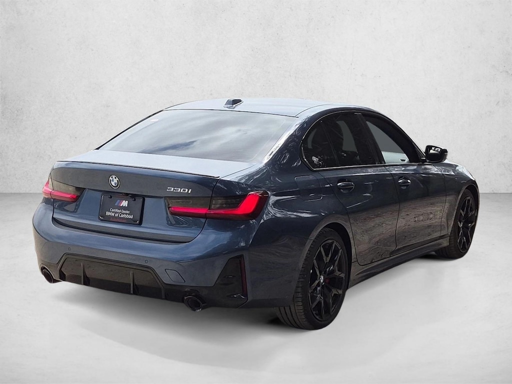 New 2026 BMW 330i Sedan