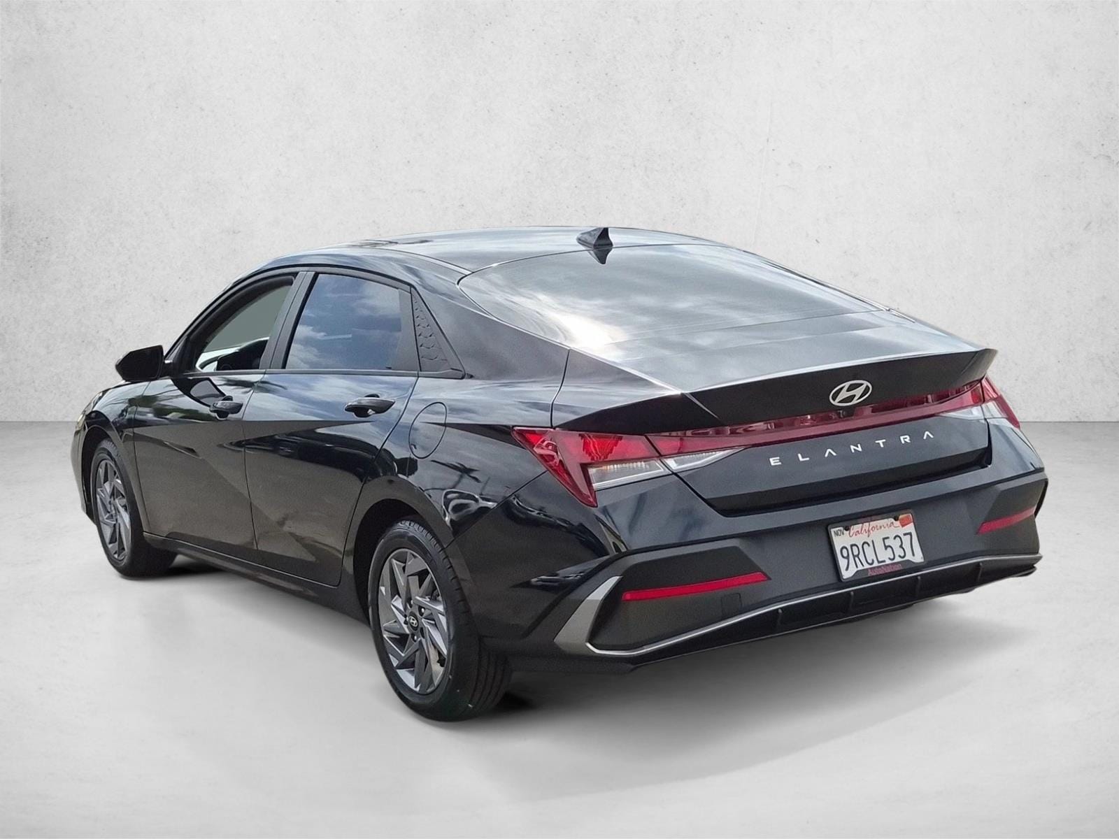 2024 Hyundai Elantra SEL - Photo 8